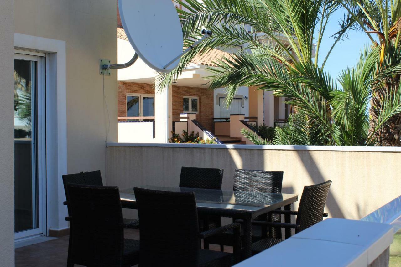 Apartamentos Carlton Vyb Denia Exterior photo